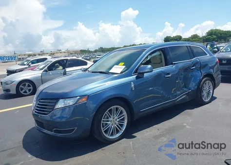 2018 Lincoln Mkt Reserve z USA, uszkodzony, nr VIN 2LMHJ5AT4JBL02056